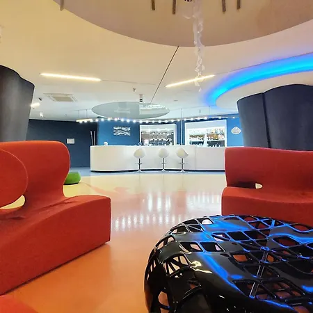 Poseidon Hotel 4*