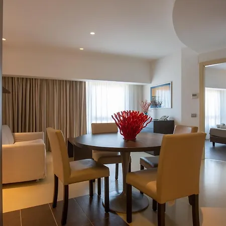 Отель Poseidon 4*