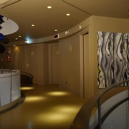 Отель Poseidon 4*