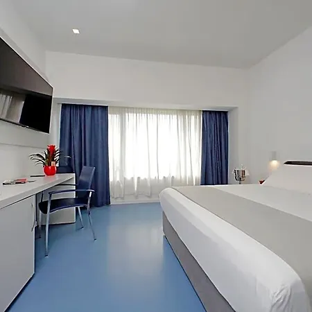 Poseidon Hotel 4*